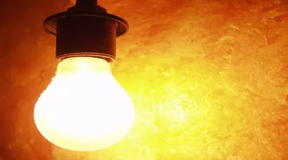 Conta de luz: 3 maneiras para pagar menos nela!