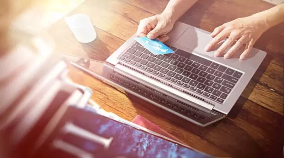Marketplace: 3 razões para você investir!