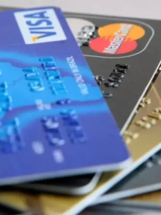 Cartão de crédito: Pagar o mínimo ou parcelar a fatura? Qual o melhor?